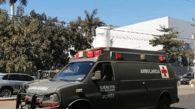 Militar dispara arma por accidente contra sus compañeros