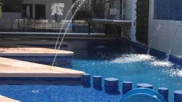 Verifican calidad de agua en albercas