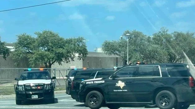 Movilizan a autoridades falsos tiroteos en escuelas