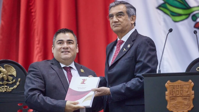Américo Villarreal entrega-primer-informe al Congreso de Tamaulipas
