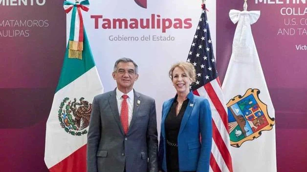 Atienden AVA y cónsul problemas en la frontera
