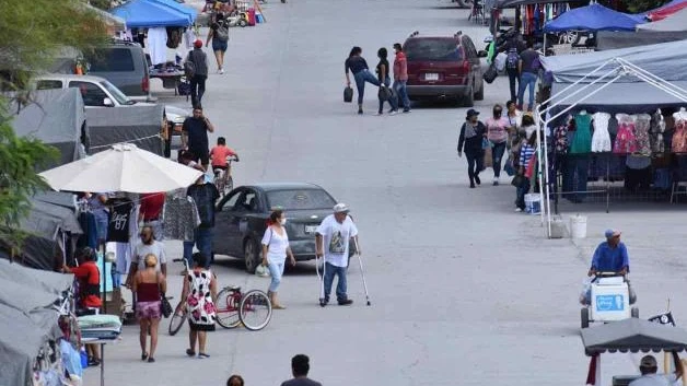 Son tianguis ´salvación´ para los migrantes