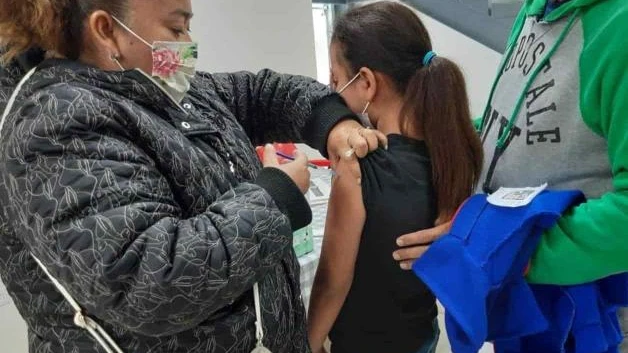 Inicia hoy vacunación contra VPH en escuelas