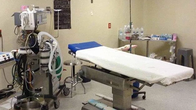 Operan 8 hospitales sin luz