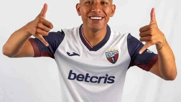 ¡Regresa al Atlante!