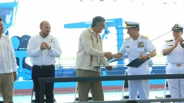 Arranca puerto marítimo