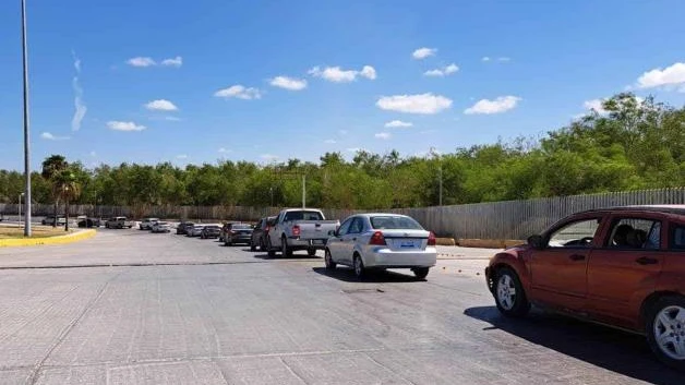 Reportan moderada fila para pasar a EU