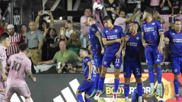 Da la MLS golpe inicial