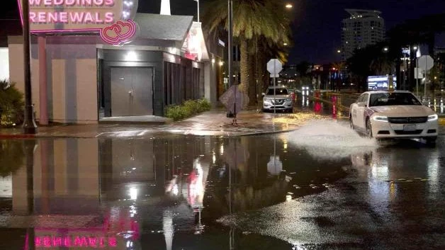Azotan lluvias e inundaciones