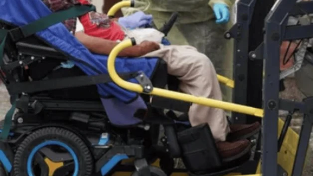 Millonario fraude a Medicare: Caen operadores comerciales de una empresa