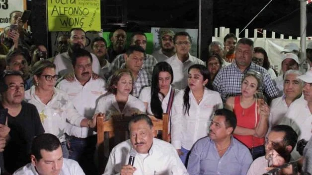Se rebelan maestros: Exige el Líder Sindical regresar hoy a clases