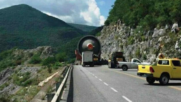 Instalan casetas en Rumbo Nuevo: Cobro será exclusivo a transporte pesado