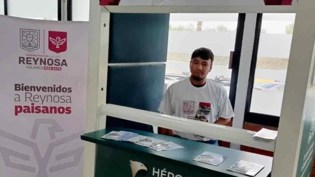 Instalan módulo de información en puente Reynosa-Hidalgo
