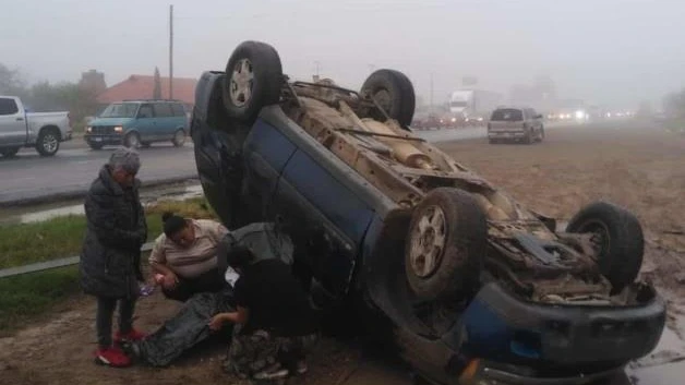 Volcaduras en carretera San Fernando provocan congestión vial