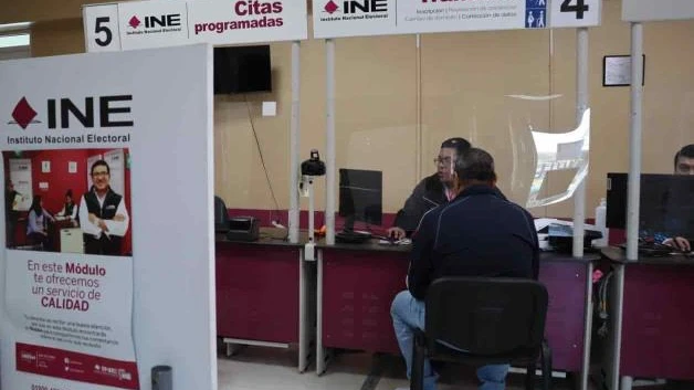 Fijan plazo para las credenciales