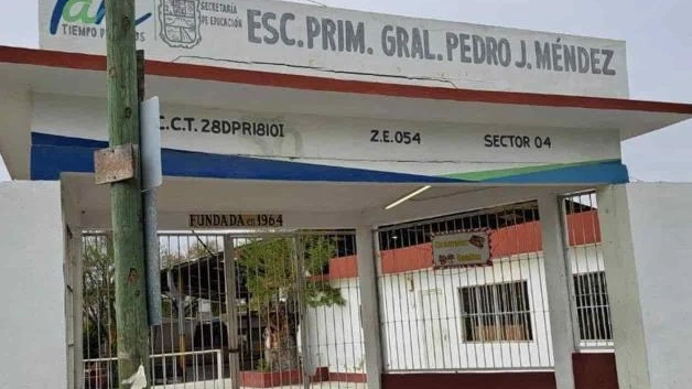 Lucen escuelas vacías