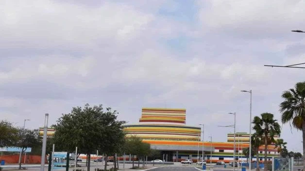 Crean bazar de artesanías locales