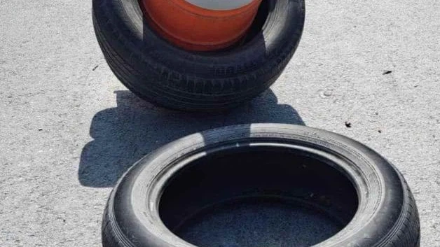 Claman ayuda para reparar caído sanitario
