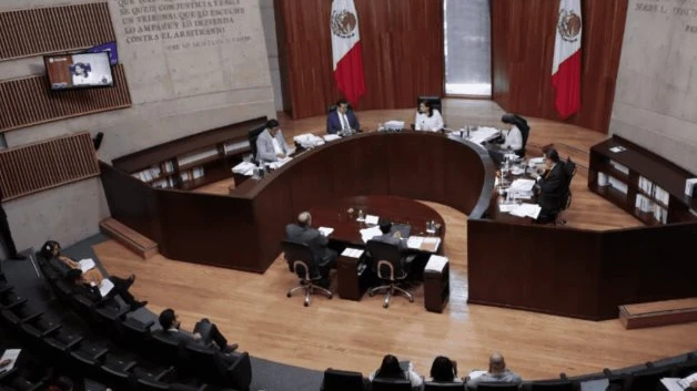 Recupera Carlos Peña derechos electorales