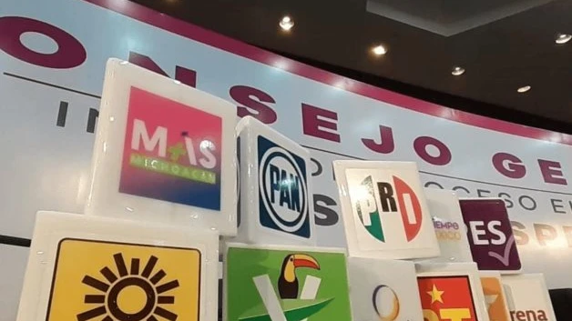 Candidatos se niegan a revelar ingresos