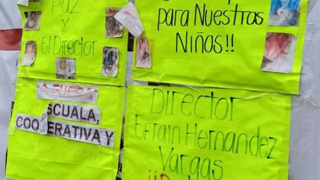 Destituyen a director: Finaliza conflicto escolar