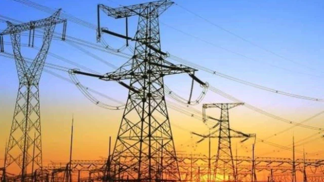 Pierden 80 mdp por cortes de electricidad; abrirá Canaco ventanilla para denuncias