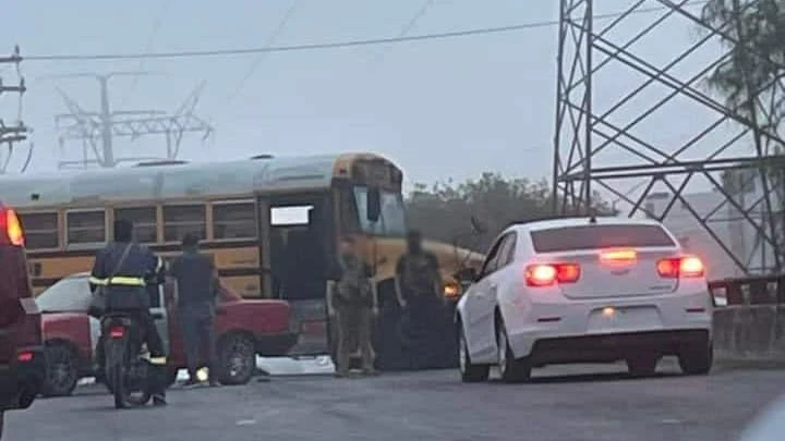 Matamoros amanece con bloqueos y balaceras