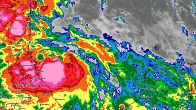 Tormenta "Alberto" tocó tierra en inmediaciones de Madero, Tamaulipas