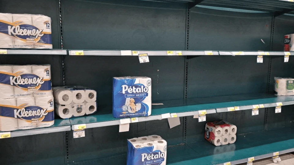 Llaman a no hacer compras de pánico por llegada de ciclón Alberto