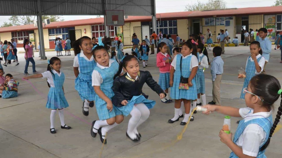 Arranca nuevo horario escolar en Reynosa