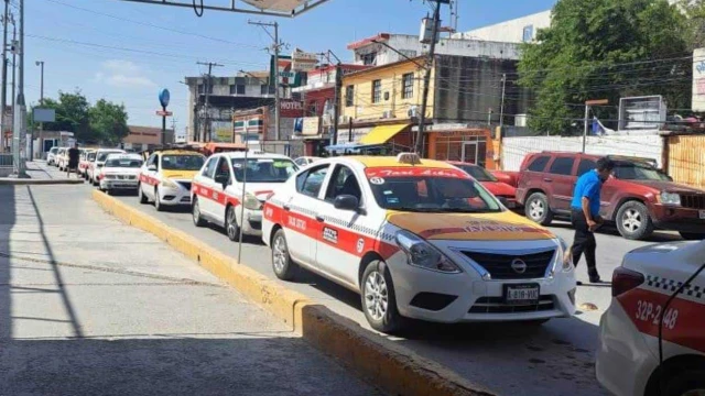 Ofrecen taxistas mantener tarifas