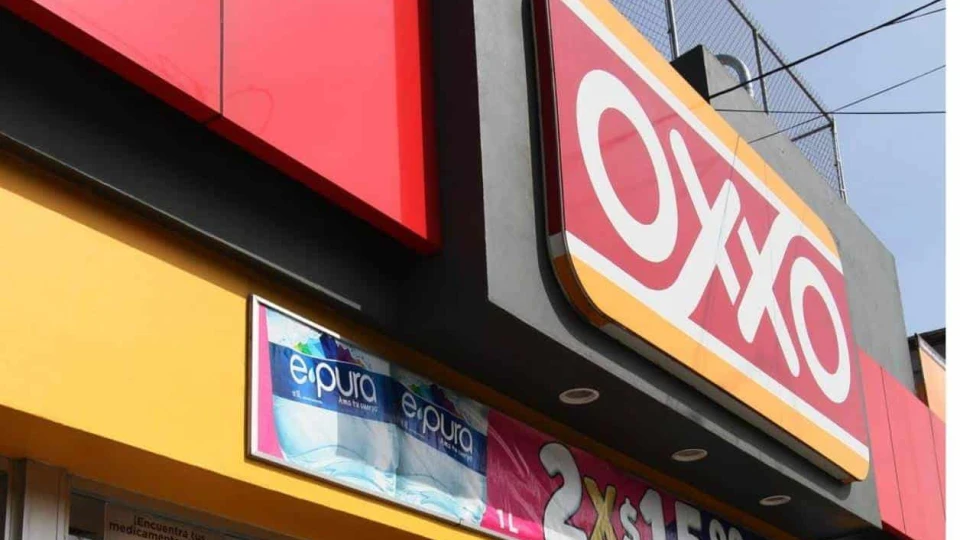 ´Toque de queda´ en tiendas OXXO