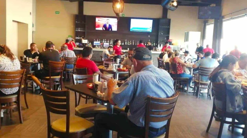 Favorecen graduaciones a la industria restaurantera