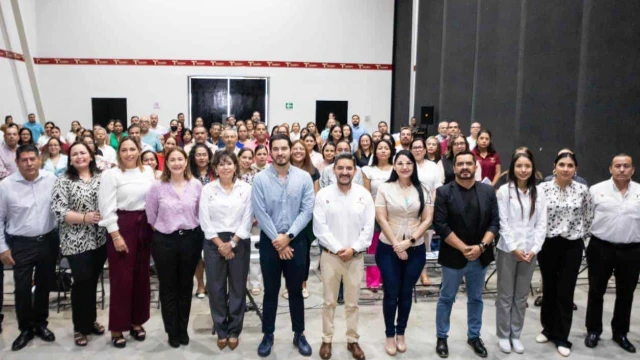 Capacitan a servidores públicos de Tamaulipas