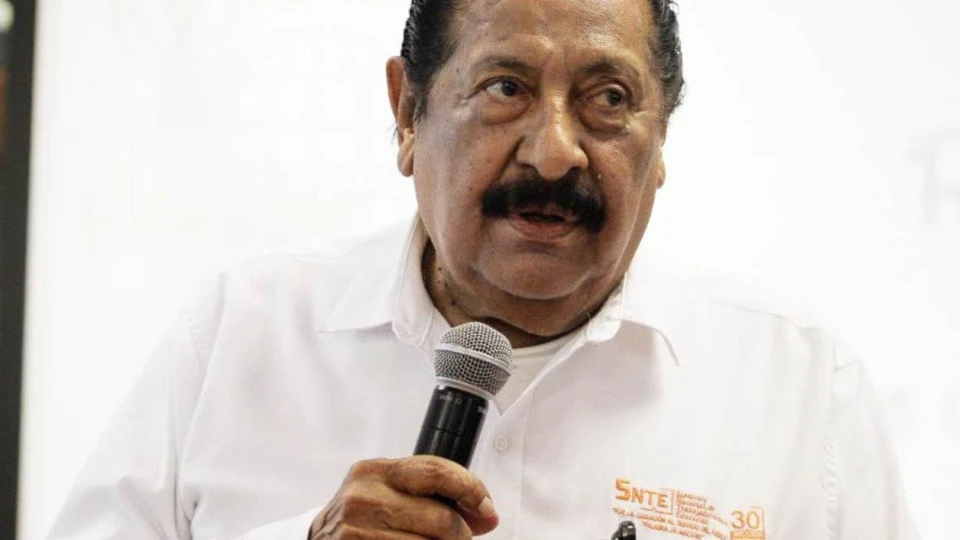 Denuncian corrupción en plazas para docentes en Tamaulipas