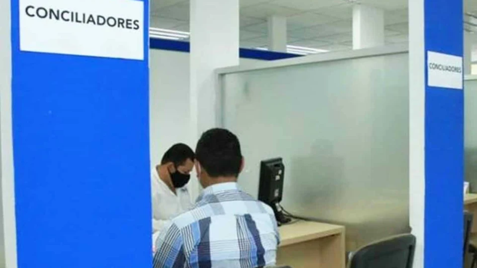 Investigan nexos entre abogados defensores y funcionarios en Junta de Conciliación y Arbitraje