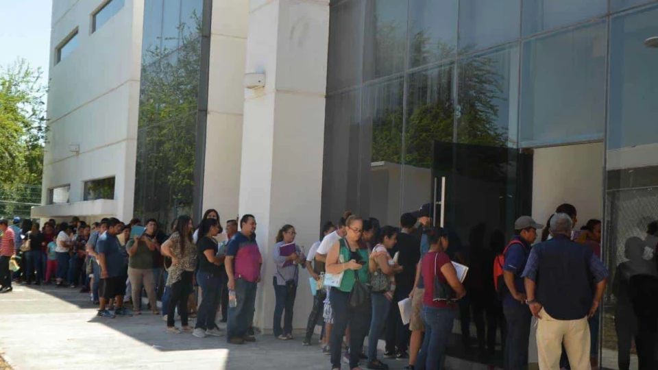 Lanzan convocatoria de becas en Reynosa