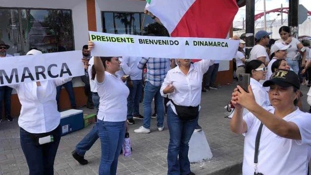 Pelean por AMLO en visita a Matamoros