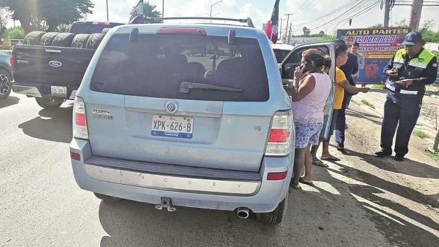 Descuido de conductor causa choque en Bulevar Morelos de Reynosa