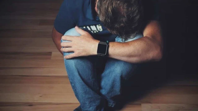 Superan 5 a 1 hombres a mujeres... en suicidios