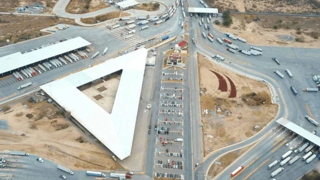 AMLO se va, pero deja Aduana en Nuevo Laredo