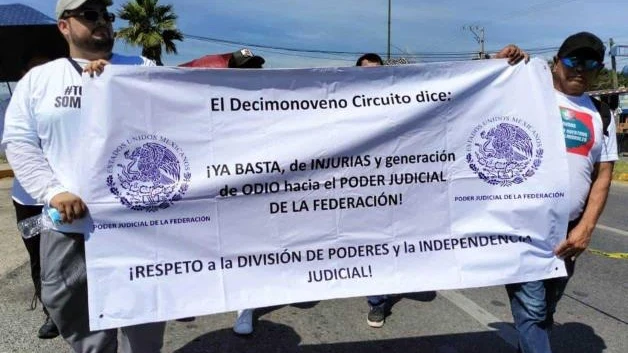 Caen ingresos de abogados por paro del Poder Judicial