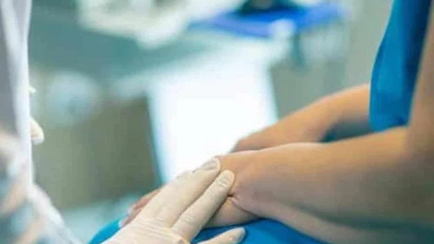 Utilizan médicos foráneos hoteles como consultorios