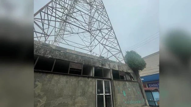 Temen desplome de antena en zona centro de Reynosa