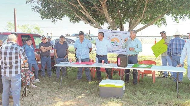 Productores se manifiestan de manera pacífica