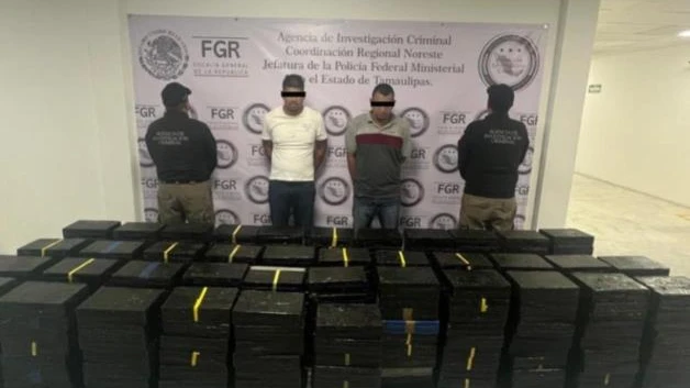 Aseguran 700 kilos de metanfetamina en retén de San Fernando; hay dos detenidos.