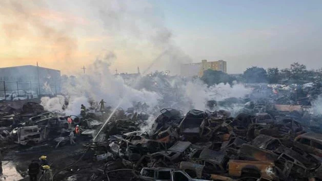 Bajo control el megaincendio