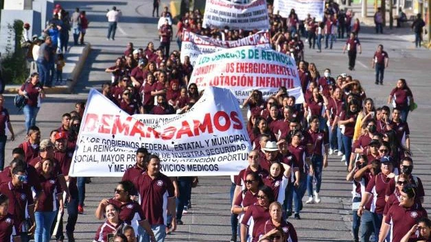 Negocian obreros días de descanso