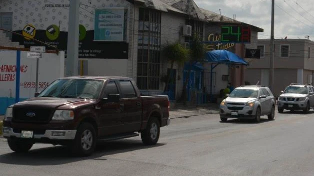Buscan facilitar regularización de vehículos