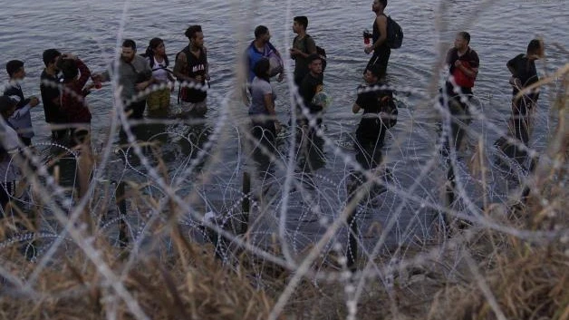 Rechaza demanda contra proyecto de ley de Texas